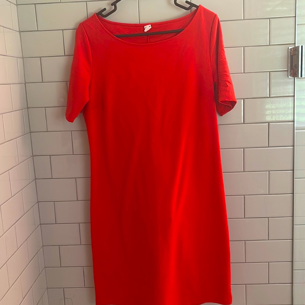 Plain Orange/Red Old Navy dress.